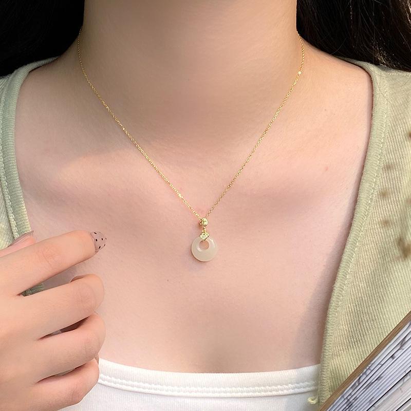 Fu Brand Safety Buckle Pendant Simple Necklace Women's New Chinese Clavicle Chain Light Luxury Small Group