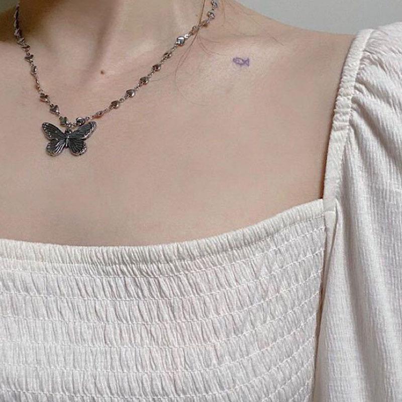 Retro Butterfly Pendant Titanium Steel Necklace for Women - Niche Design Clavicle Chain with Love Charm, Cold Style.