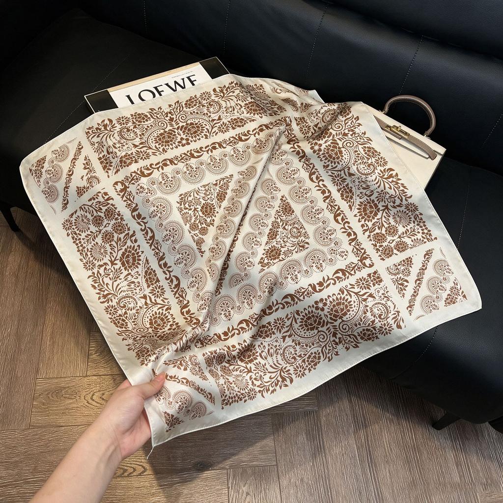 Hong Kong style burgundy printing waist silk scarf belt jeans waist accessories new square scarf fart curtain waist seal