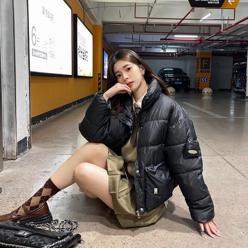 

Winter stand-up collar women s new padded thickened cotton clothes loose sports cotton clothes bread clothes students M чорний