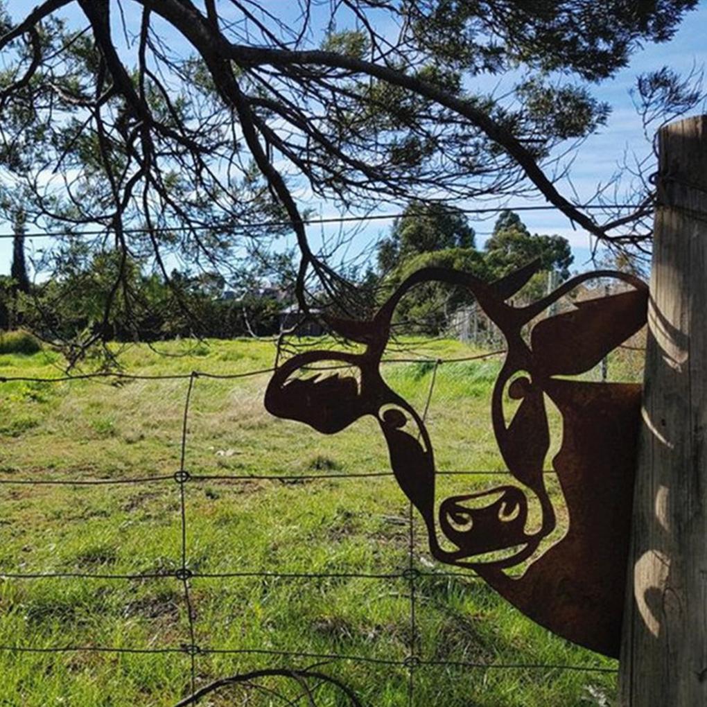 Garden Pendant Hanging Farm Ornament Animal Shape Waterproof Lawn Yard Art Decoration