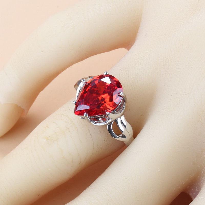 Niebieska Biżuteria Wisiorek Kolczyki Naszyjnik i Pierścionek Zestaw Damski