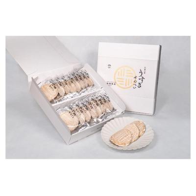 Et Usuki Senbei Riz 16 pièces dans une boîte Populaire à Oita [Souvenirs Cadeaux] (Biscuits secs fins) - [Courbé (Mince)]
