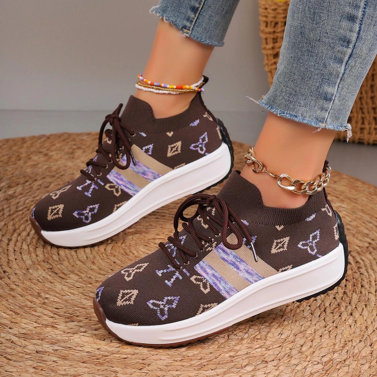 

Женские повседневные кроссовки, летняя новая мода, дышащая женская сетчатая спортивная обувь на шнуровке для женщин, дизайнерская обувь для ходьбы на платформе 43 коричневый