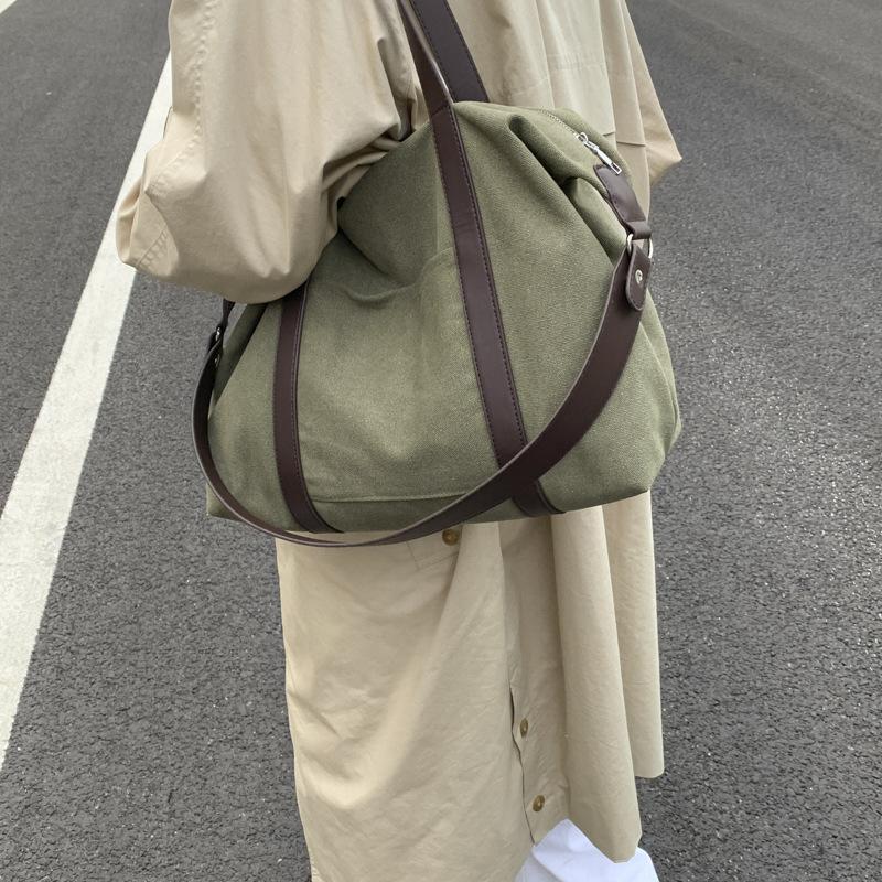 Lazy portable large-capacity canvas bag autumn and winter new tote bag niche casual retro commuter shoulder big bag women