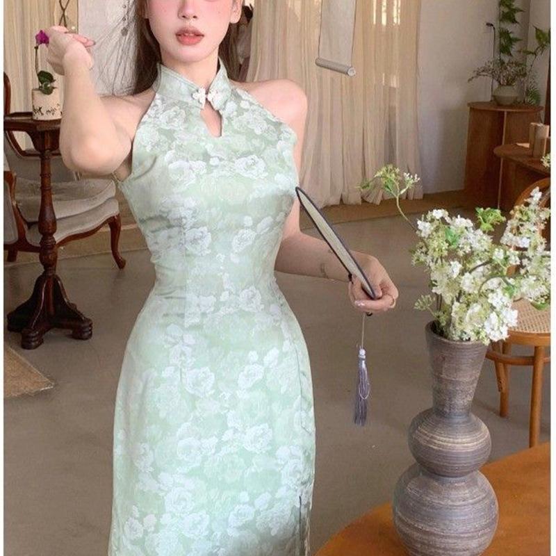 Nový čínský styl chladná zelená a vylepšený čínský oděv sexy letní nové dámské šaty na ohlávku pro ženy
