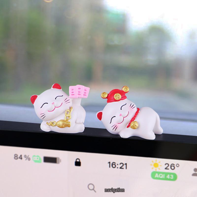 Wealth-Attracting Beckoning Cat Car Ornament - Central Control Screen Decoration Doll