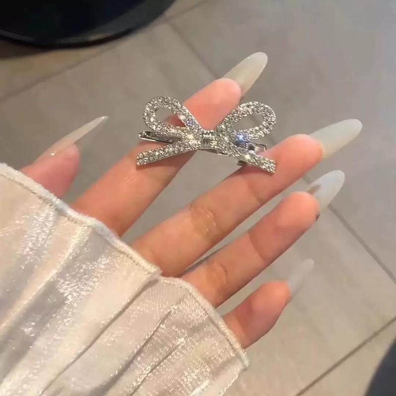 

Bows Hairpin on The Side, Metal Duckbill Clip for The Girl s Side Parting Hair Clip