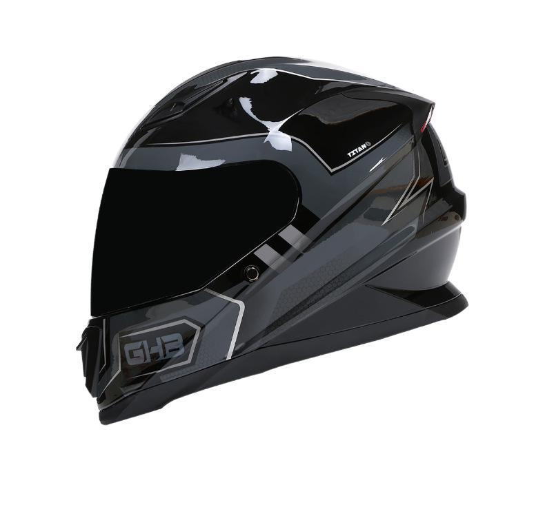 Universal Full-Face Motorcycle Helmet for All-Season Adult Riding