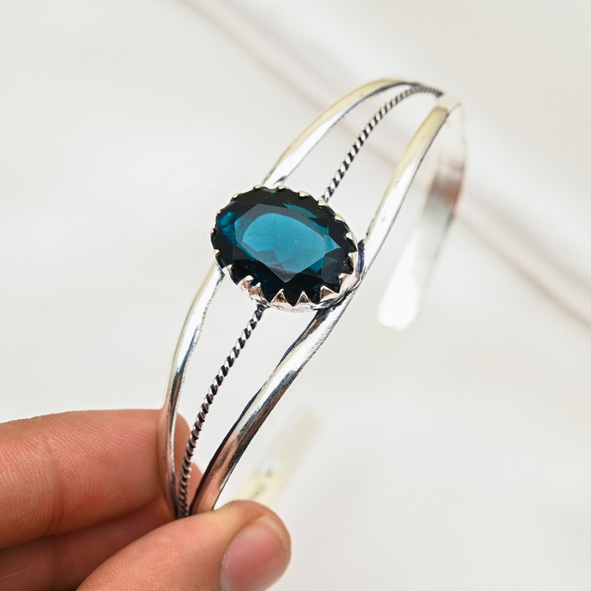 

Браслет-манжета из индиголита, браслет из стерлингового серебра 925 пробы с настоящими драгоценными камнями, ювелирные изделия ручной работы, регулируемый браслет-манжета, подарок для женщин, изящные ювелирные изделия Adjustable синий