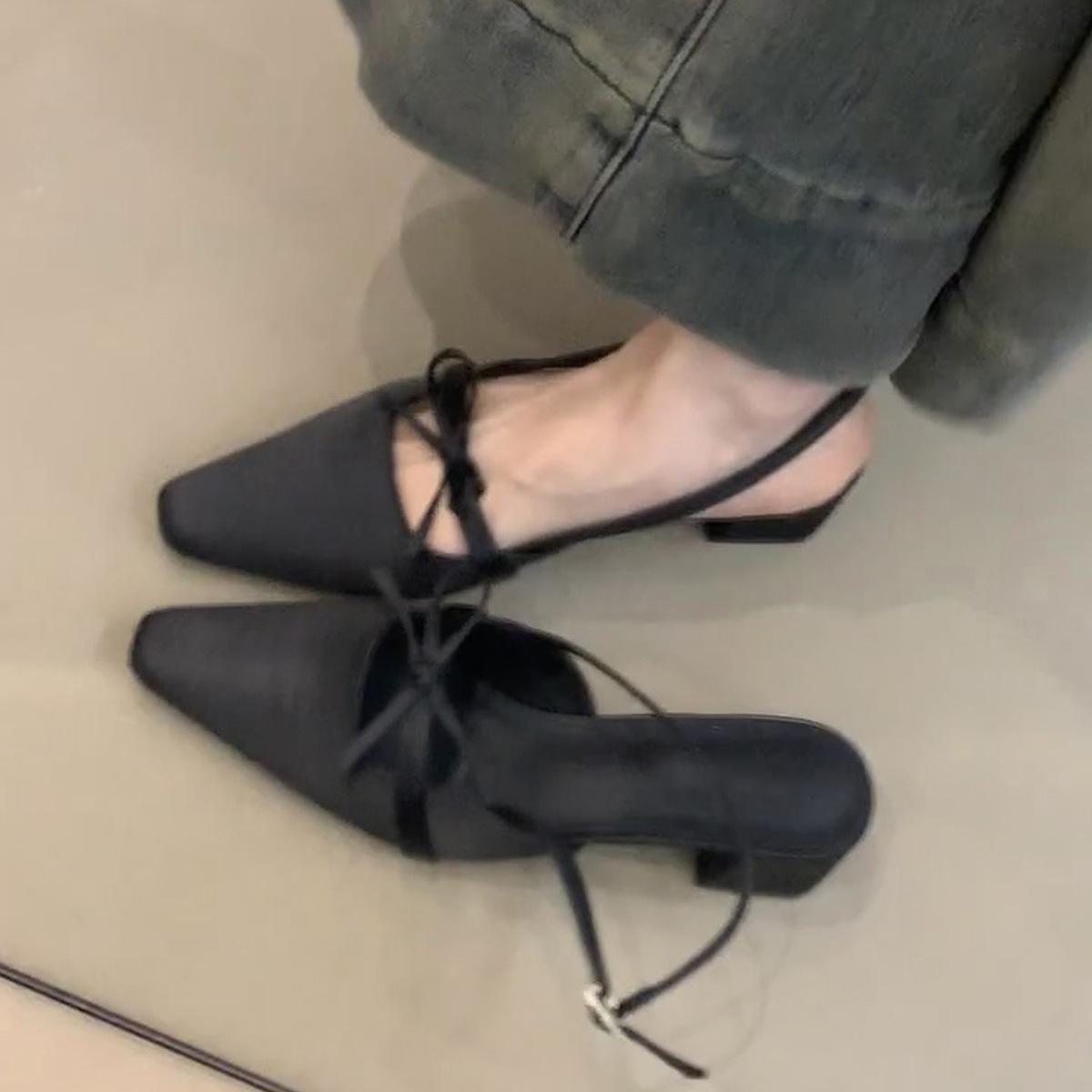 

Маленький квадратный носок нежный бант Мэри Джейн одинарная обувь легкий вырез пустой темперамент босоножки на толстом каблуке женщины 35 чёрный