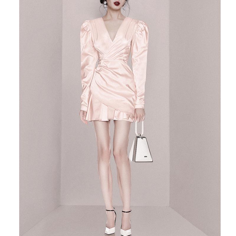 

Шикарное платье в стиле зрелой моды осень 2021 года Large светло-розовый