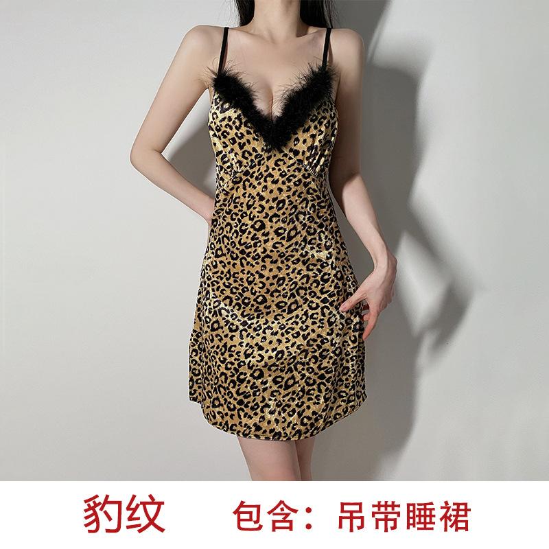 

Сексуальные подтяжки с леопардовым принтом, золотистая бархатная пижама большого размера, пушистая пижама с разрезами по краям, ночные рубашки, комплект из двух предметов, зима. XL