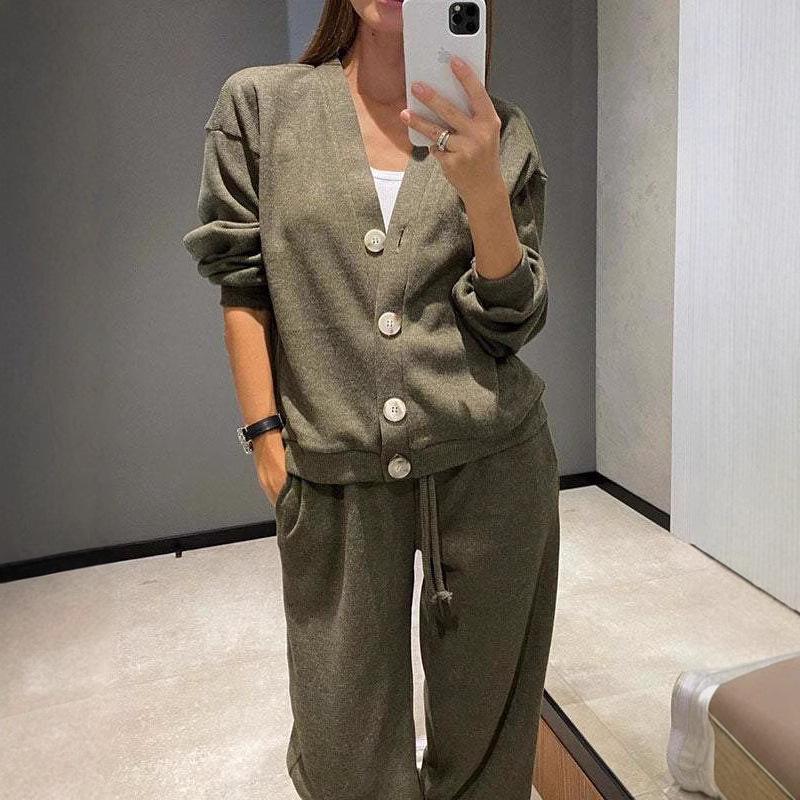 2025 Autumn/Winter Women's Casual Sports Cardigan Set