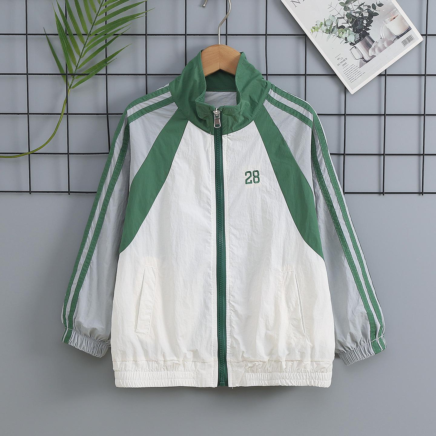 Boys  Sun Protection Summer Outerwear 2026: Trendy Lightweight Jacket for Kids 130 зелёный