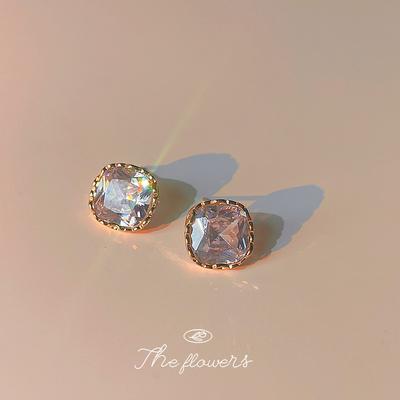 Super Flash ~ 925 Silver Needle Plated 14K Square Zircon Stud Earrings Simple Temperament Earrings Source