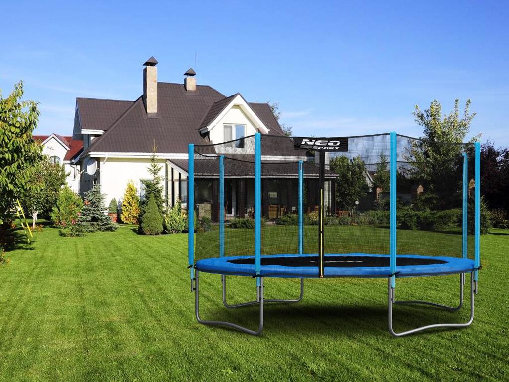 Neo-Sport Garden Trampoline 12Ft/ With Outer Safety Net And Ladder