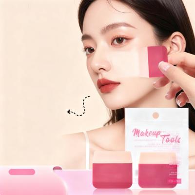 Portable Silicone Foundation Brush – Flat-Head Blending Tool for Smooth, Even Application of Liquid Makeup, Easy To Clean & Travel-Friendly