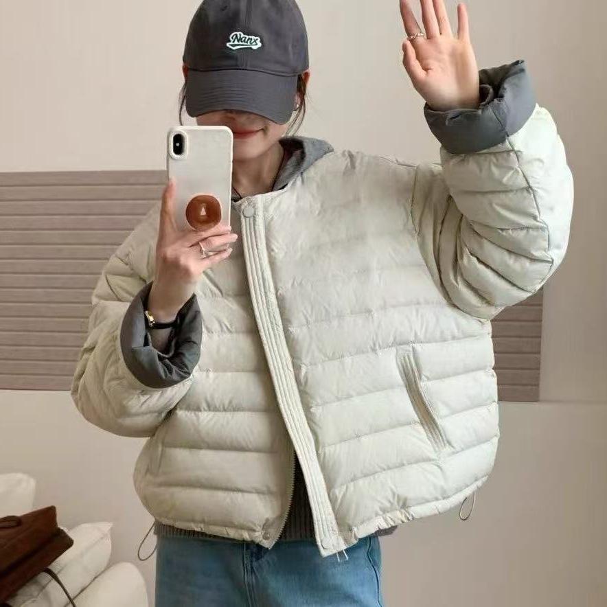 Autumn and winter light women's European down jacket small short loose round neck thin white duck down jacket
