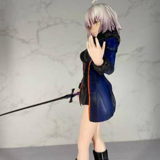 Fate/Stay Night Black Jeanne d'Arc Squatting Figure in Casual Shinjuku Outfit