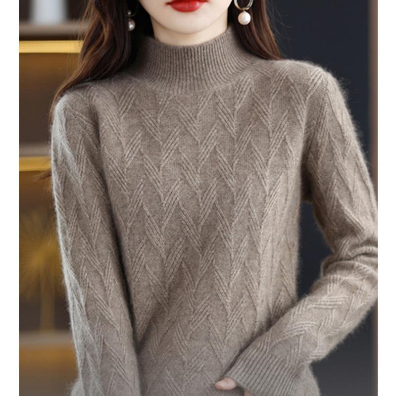 Autumn and winter new knitted sweater loose pullover fashion bottoming shirt warm inner top temperament semi turtleneck sweater women