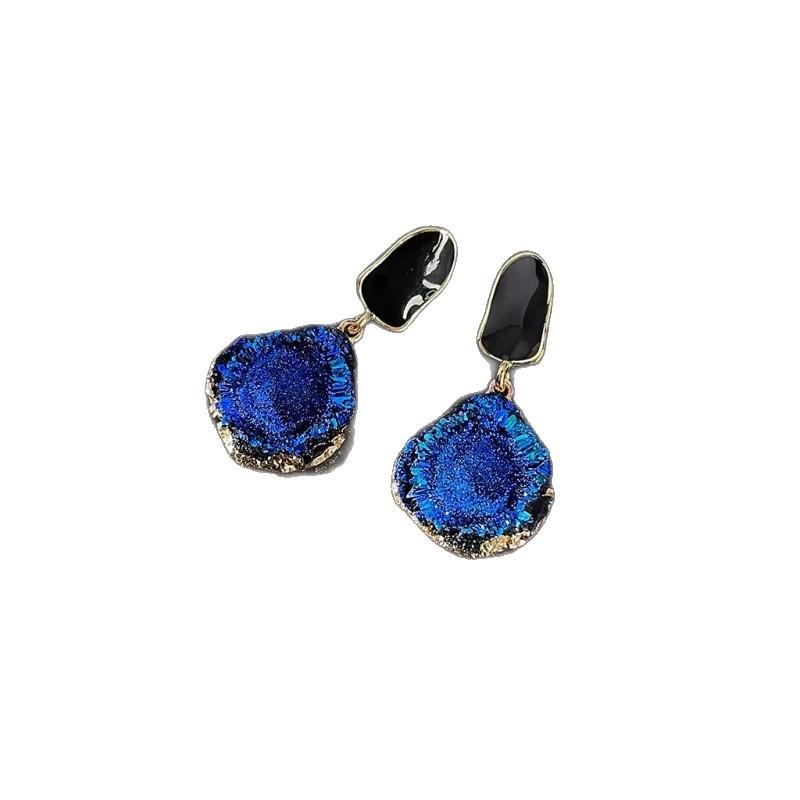 Light Luxury High-end Pleated Blue Irregular Metal Earrings Temperament Personality Versatile Stud Earrings Fashion Retro Earrings