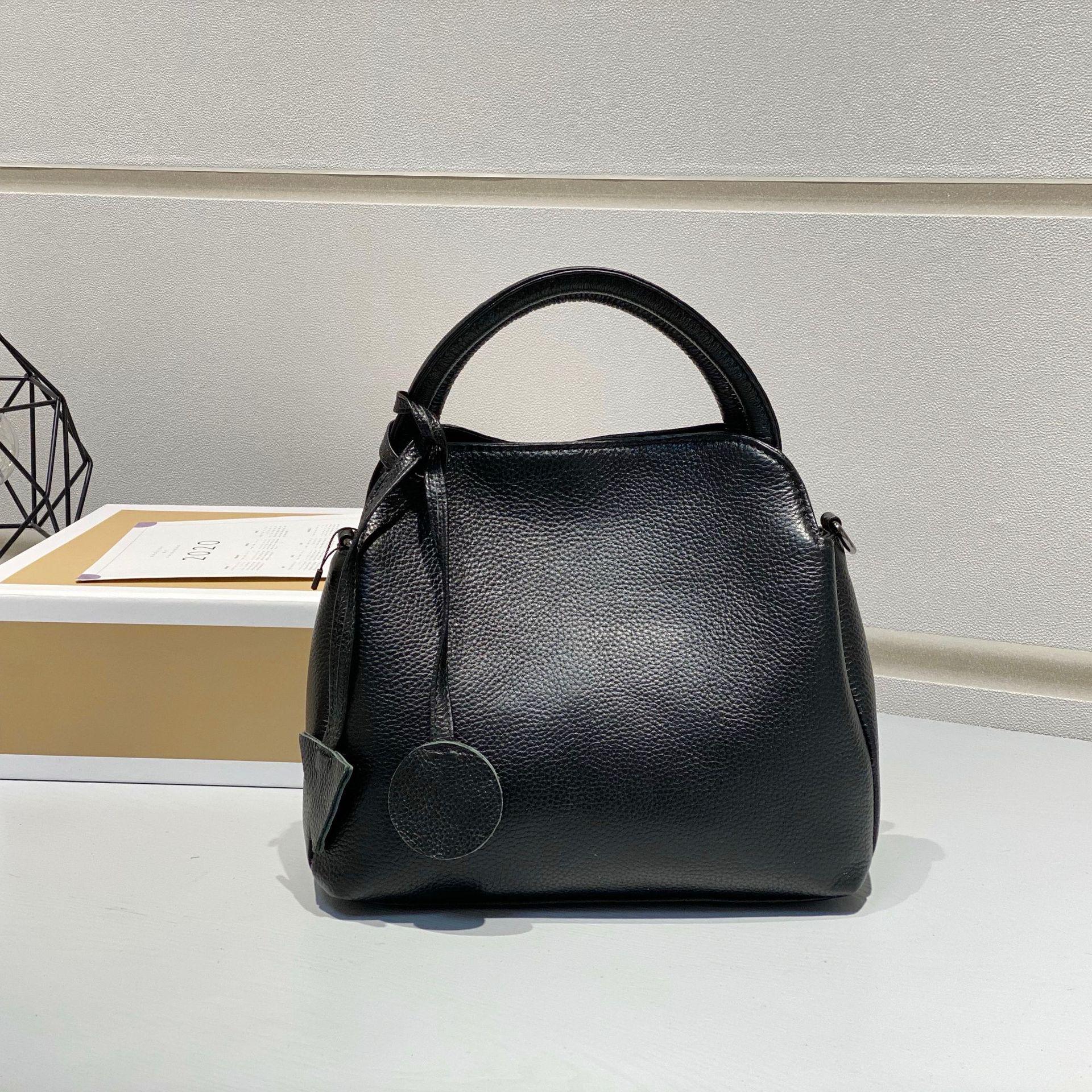 

European & American Fashionable Genuine Cowhide Leather Women s Shoulder Handbag (2025 Design) Length 21cm, Width 10cm, Height 20cm