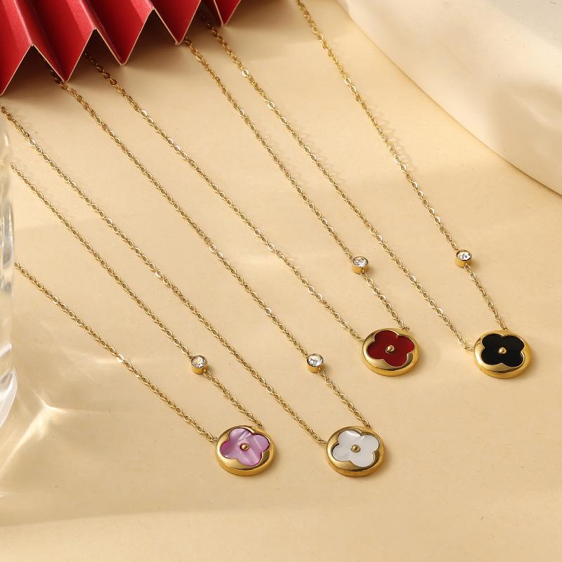 Vierblättriges Kleeblatt Halskette Damen Vielseitig Exquisit Senior-Sinn von Glücksklee Leichter Luxus Temperament Halskette Schmuck