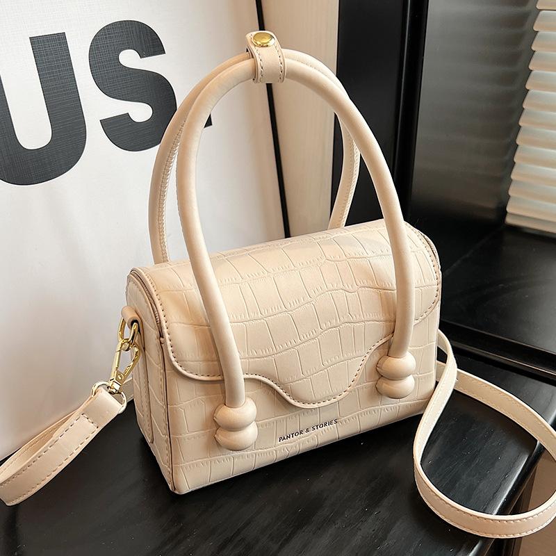 

Сумка подмышку женская новая высококачественная женская цепочка на плечо сумка-мессенджер весна и лето маленькая квадратная сумка белый