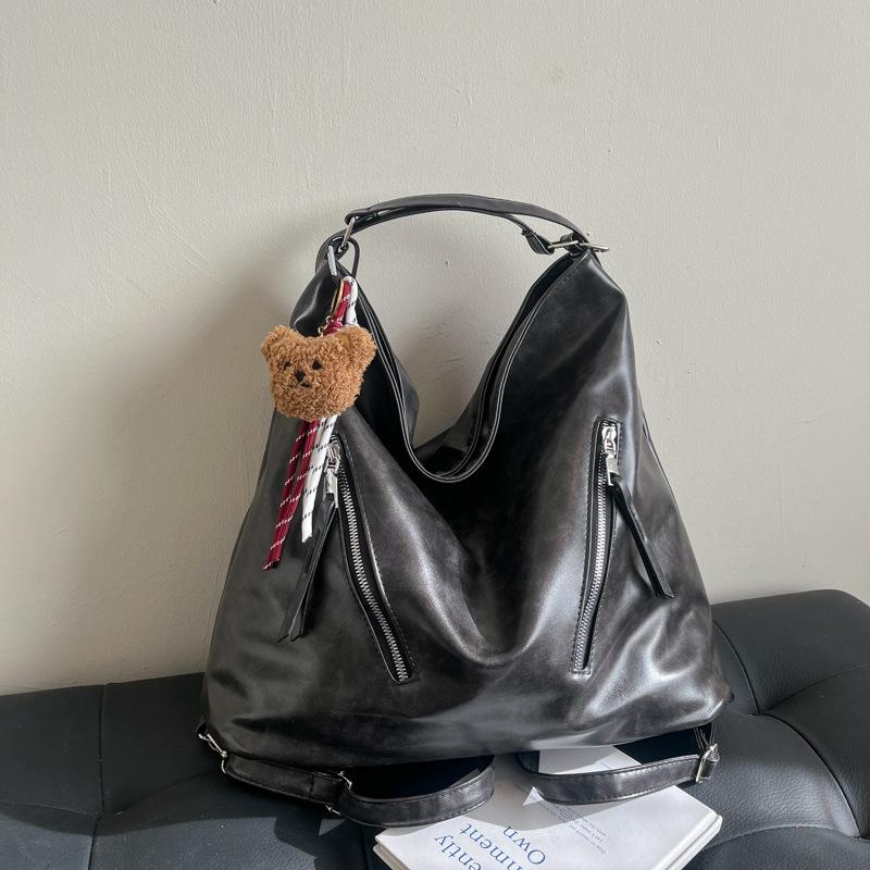 Trendy and Fashionable Large-capacity Shoulder Bag Korean Version Niche Design Backpack Women's 2025 New Commuter Tote Bag