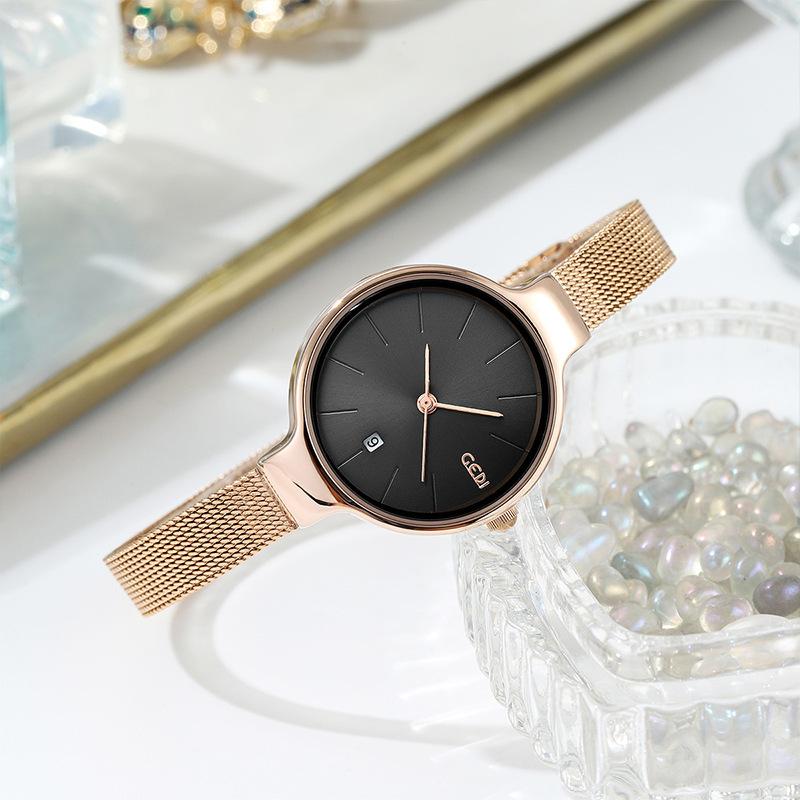 Women'S Japanese Simple Wind Calendar Watch Temperament Light And Small Mesh Belt Watch