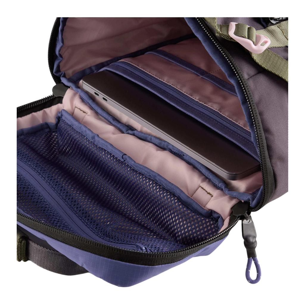 Puma X KidSuper Studios Collaboration 27L Fashion Pattern Printed Polyester Backpack Unisex backpack Deep-Charcoal Multicolor 091213-01