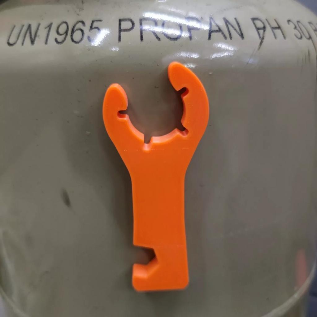 1Pcs Motorhome Caravan RV Gas Bottle Wrench 2in1 Magnet Gas Wrench Tools RV Camper Grill Car Accessories Caravan Accessories
