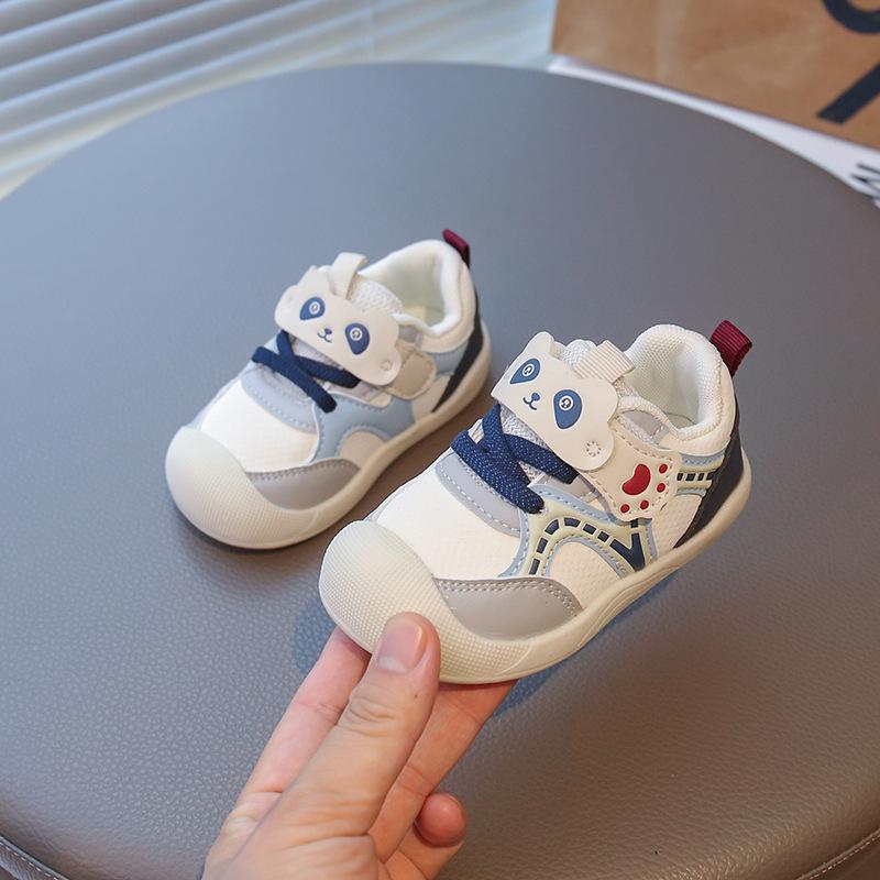 Unisex Breathable Soft-Soled Baby Walker Shoes - Non-Slip Toddler Sports Style for Spring & Autumn