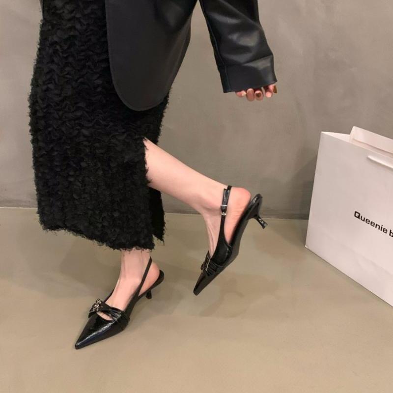 Niche high heels red bag head sandals fairy shoes 2025 new spring and summer black French pointed single shoes