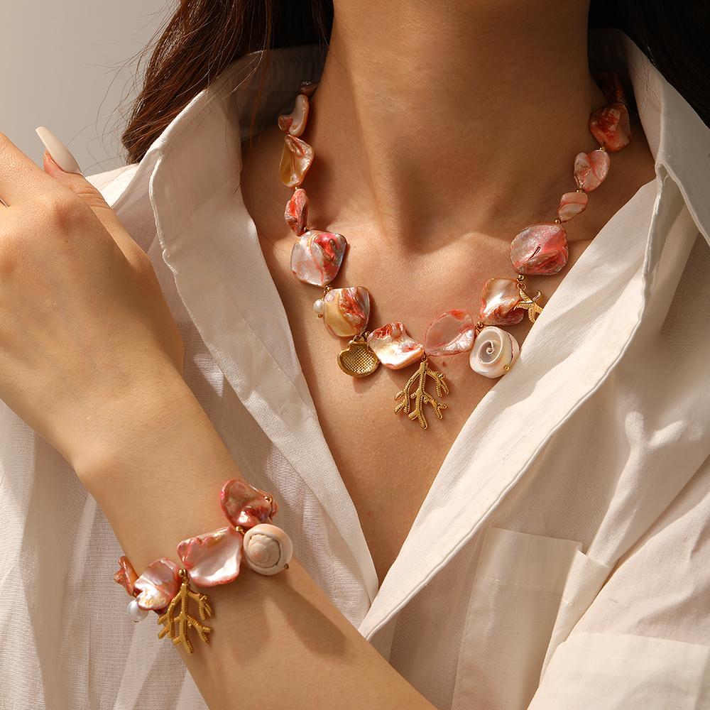 DIEYURO Acciaio Inossidabile 316L Pietra Rosa Corallo Stella Marina Tartaruga Set Collana Bracciale Donna Nuova Moda Gioielli Impermeabili Set Regalo