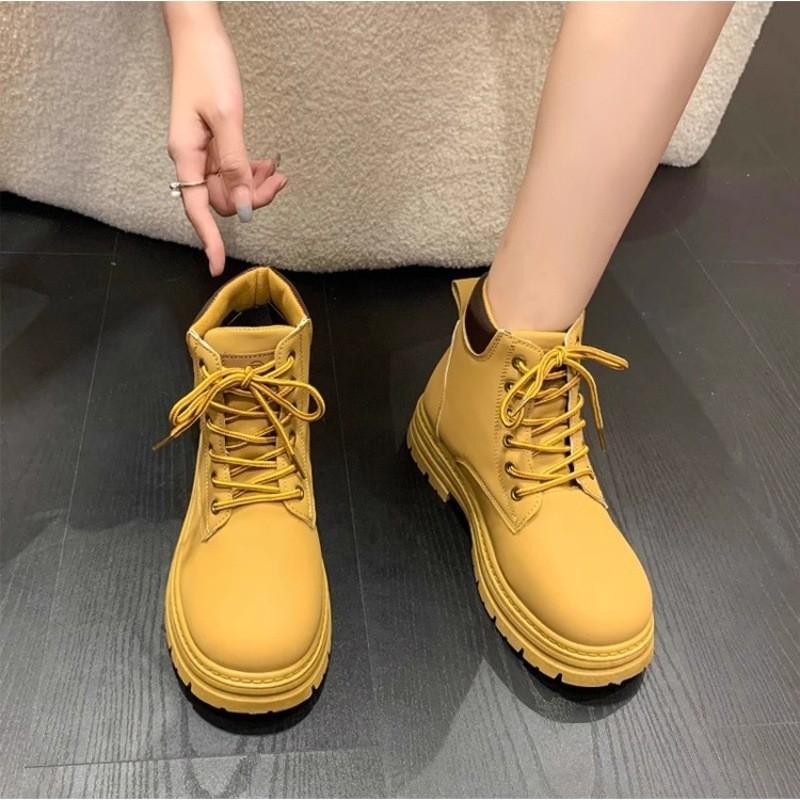 Fashion women's shoes autumn and winter Martin boots British style high-top retro tooling locomotive boots thick-soled big yellow boots short boots