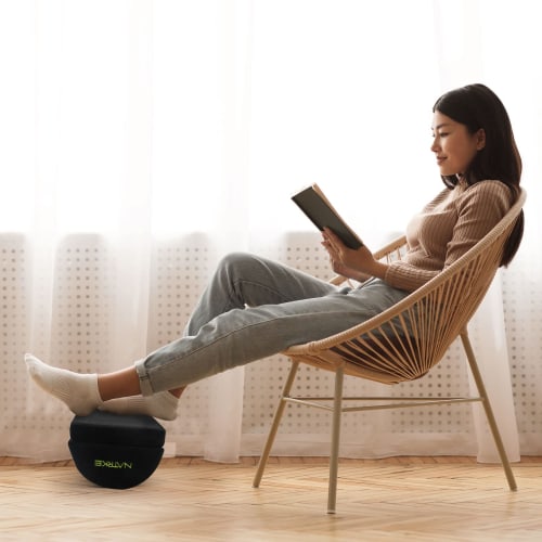 NATRKE Foot Pillow, Two-Level Height Adjustable, Semicircular Long Pillow with Memory Foam, Ergonomic Design, Lumbar Support, Memory Foam, Pressure Di