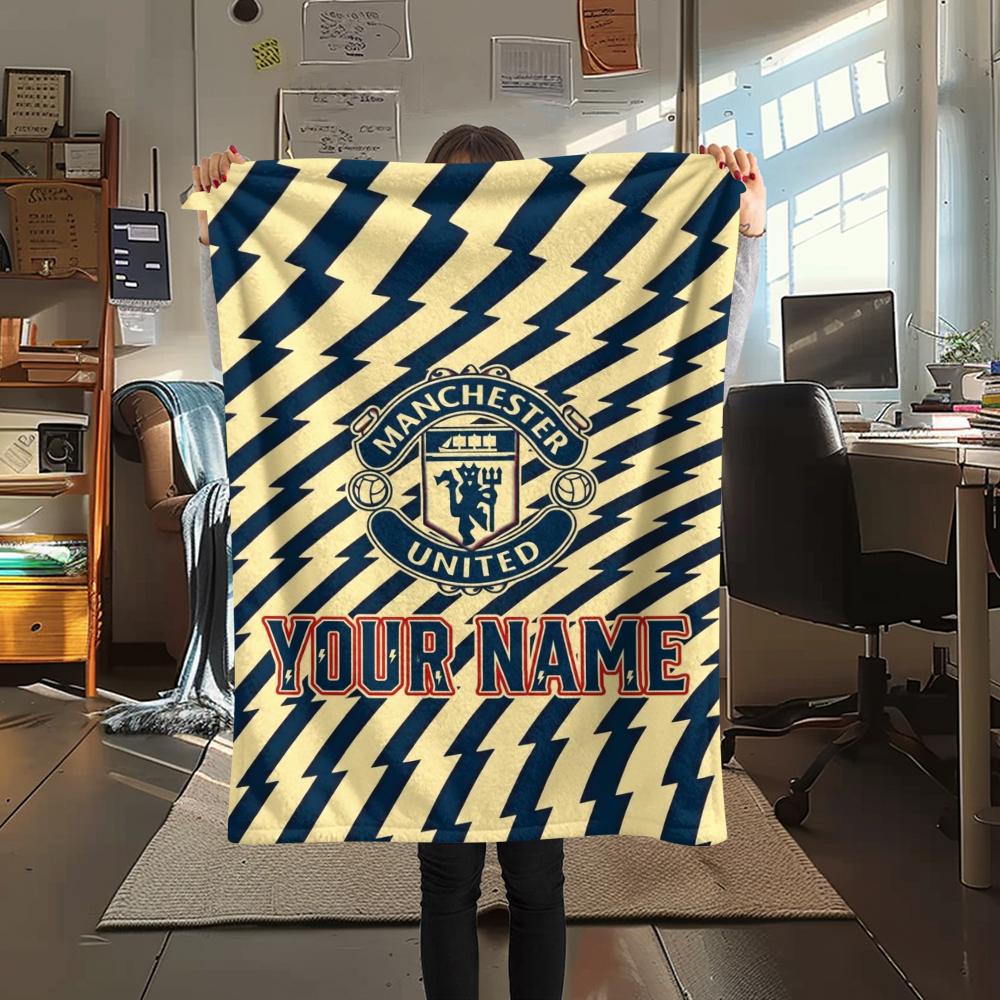 1PC Custom Name Manchester United FC Patterned Flannel Blanket Suitable For All Seasons for Home Decor Warmth and Comfort Gifts Holiday Present