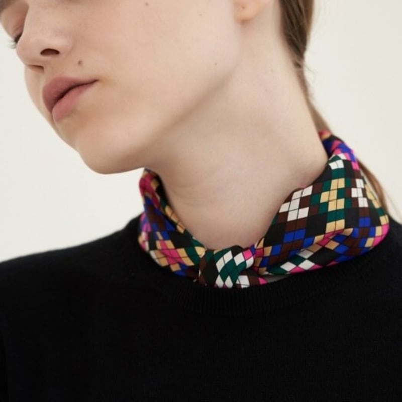 

BB’DE SOLI’DE heart rattan silk mini scarf wine