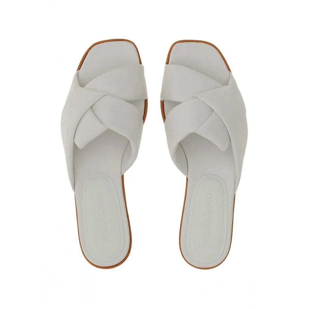 Salvatore Ferragamo Ferragamo Knot Detail Leather Slides White