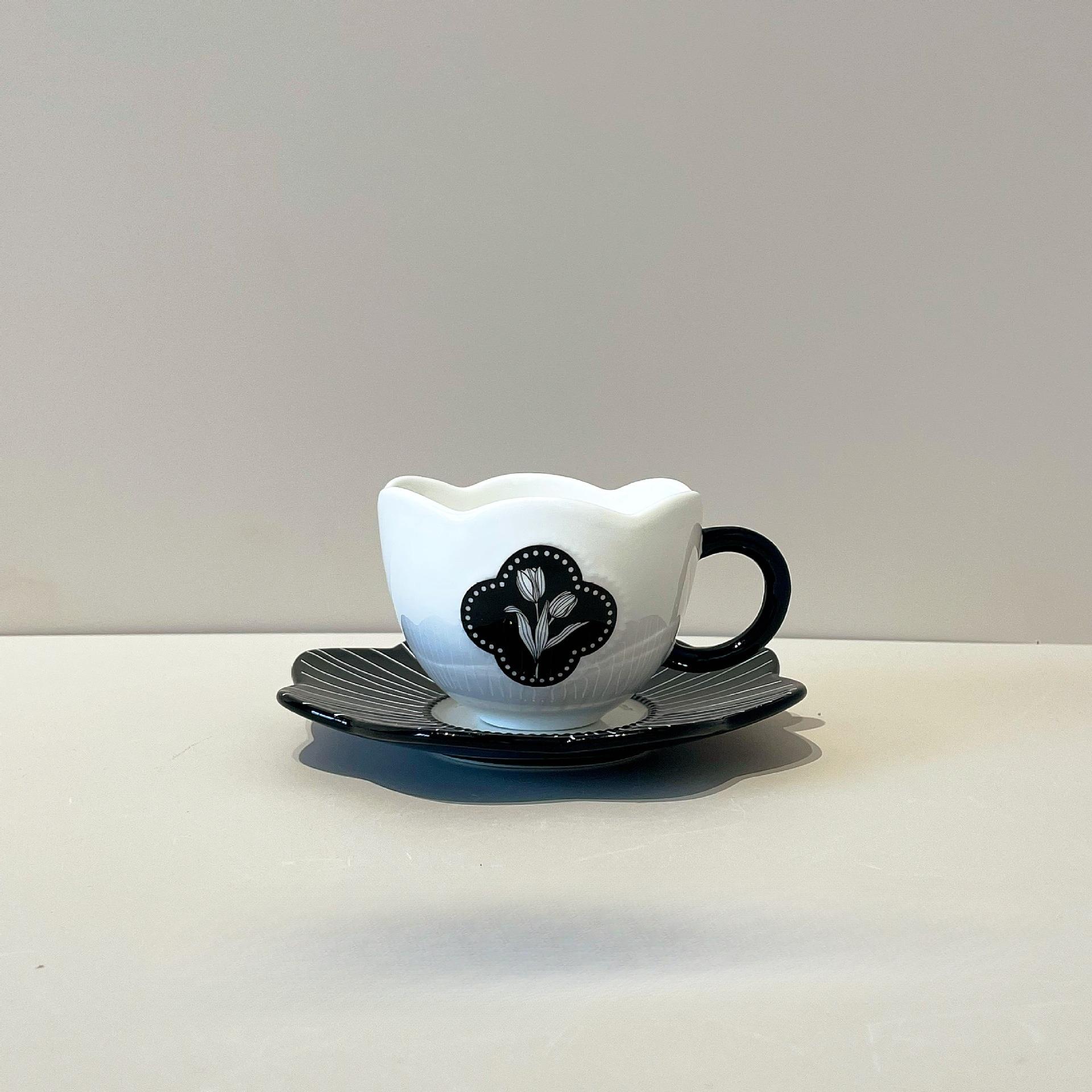 

Vintage Tulip Ceramic Dinnerware Set 2025 New Retro Bowls Plates Dishes Tableware