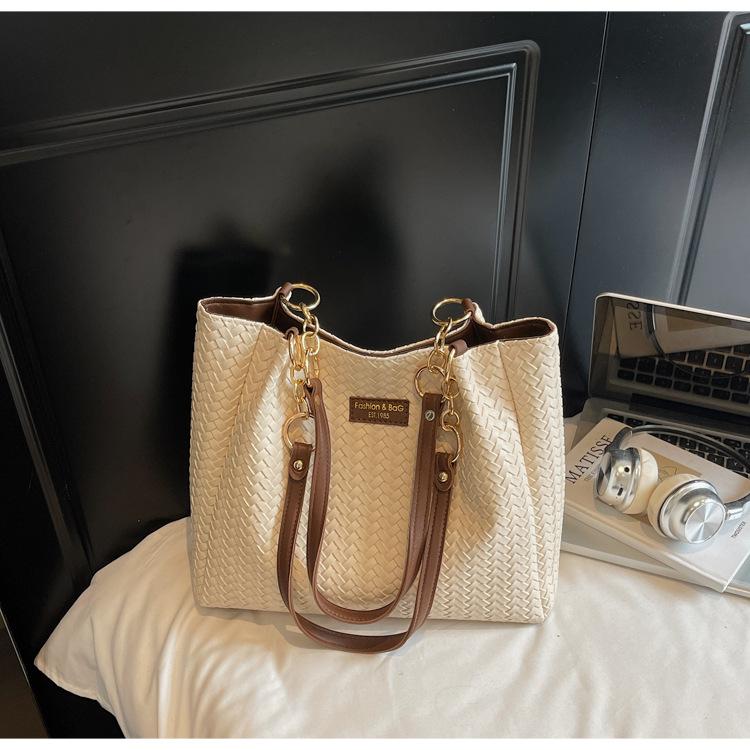 Tote bag women's 2025 new casual retro commuter bag large capacity shoulder bag woven underarm bag