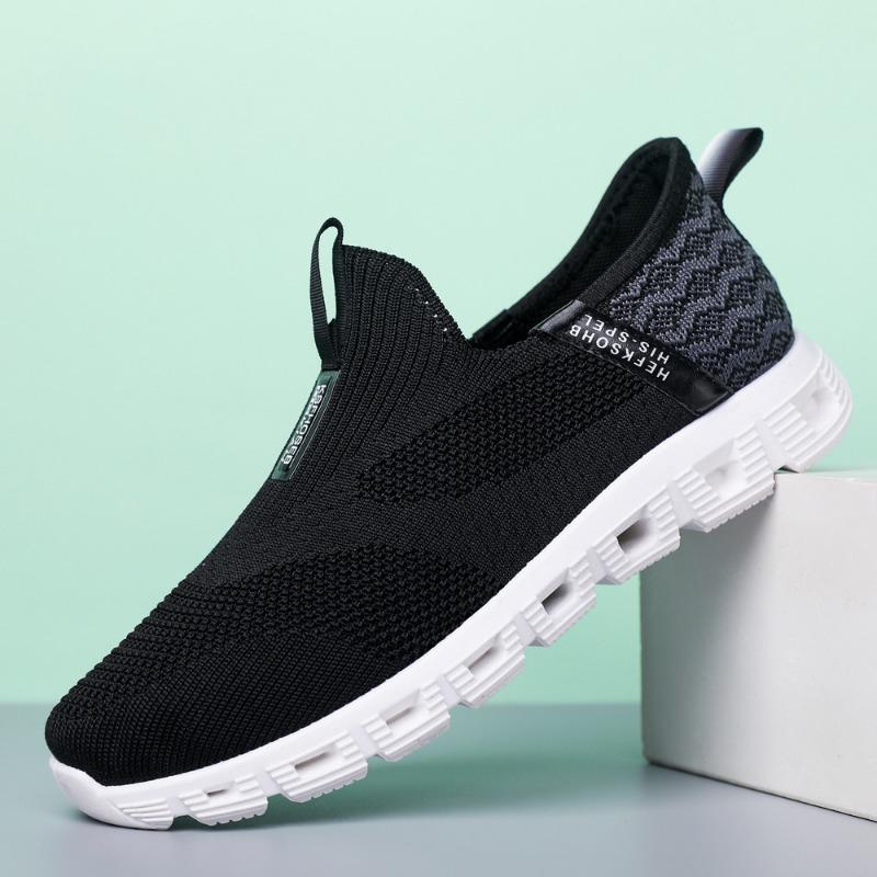 Spring and Summer New Men's Shoes Fly-woven Mesh One-pedal Lazy Shoes Simple, Light, Comfortable and Wear-resistant Daily Casual Shoes