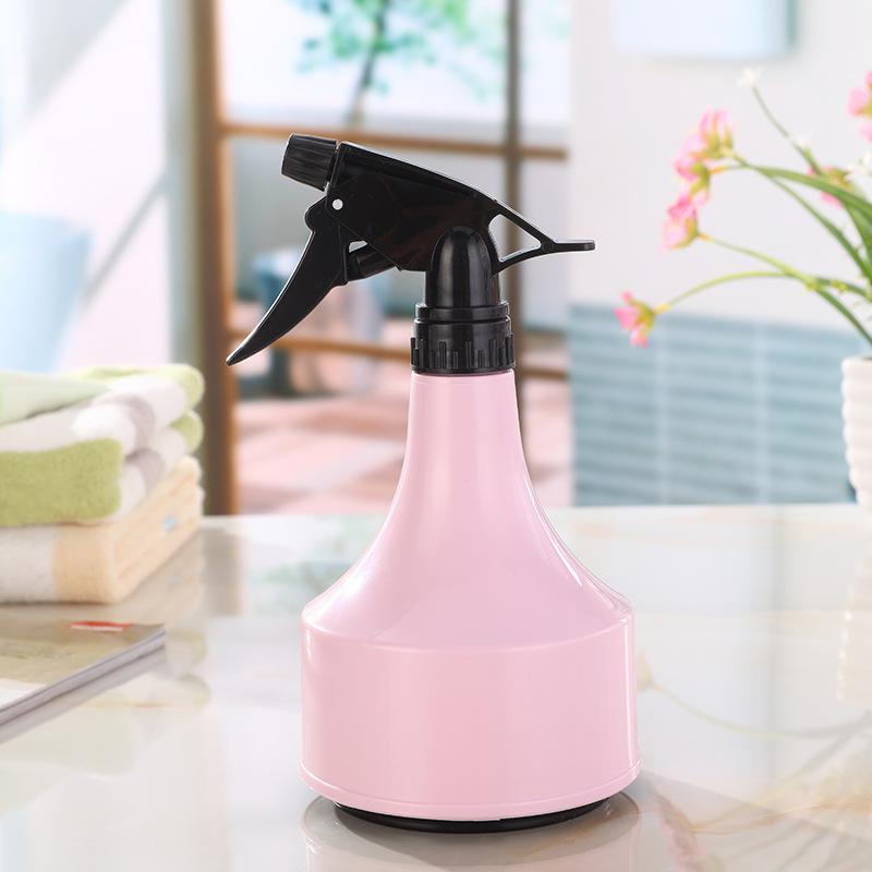 Spray bottle water can be used for gardening
