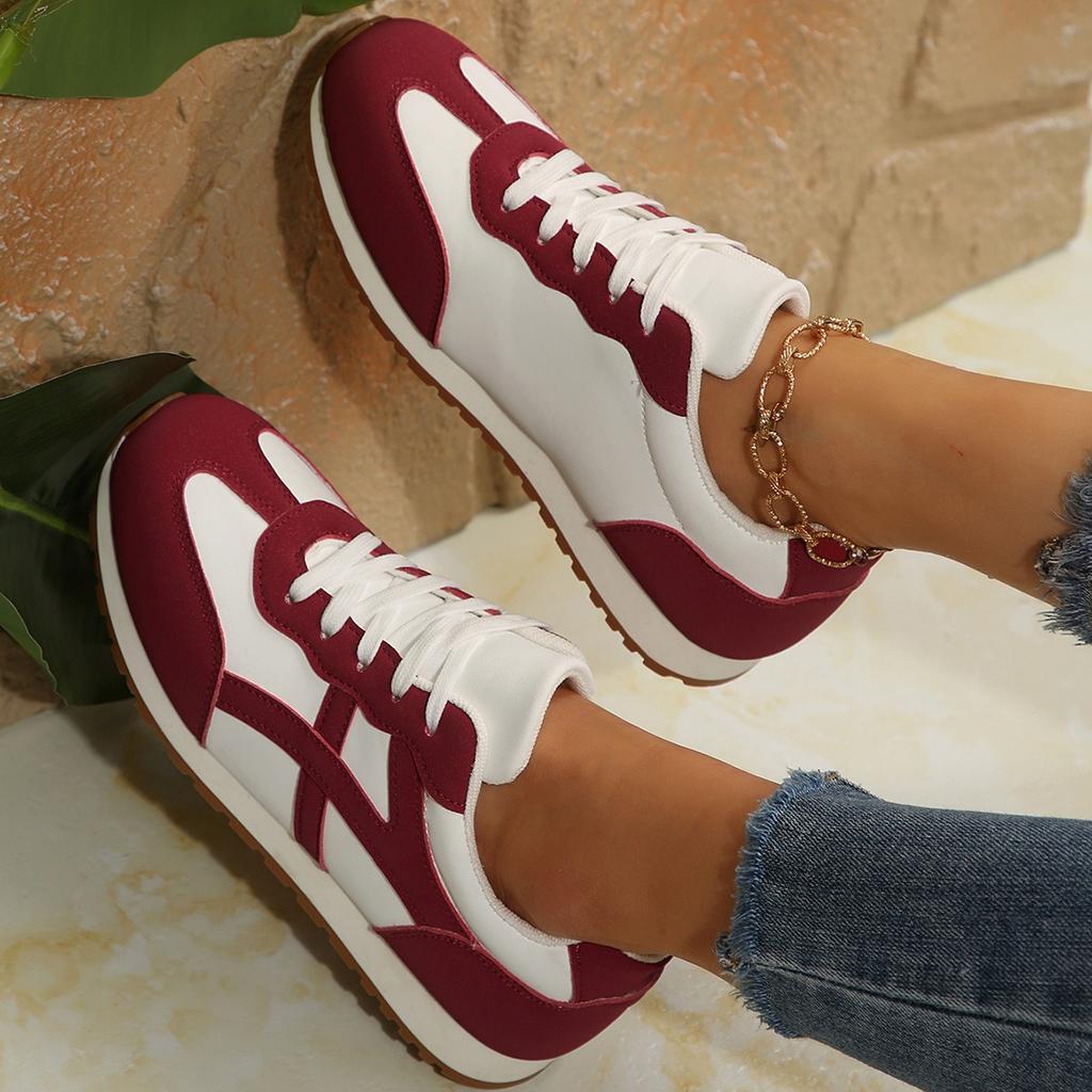 Large Size Lace-Up Casual Forrest Gump Shoes Women'S Light And Simple Casual Versatile Sports Single Shoes Board Shoes