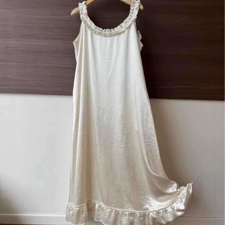 [Pearl Shine] 11 spring/autumn style acetic acid faux nightgown for women, pearl white princess-style spaghetti strap nightdress, suitable 