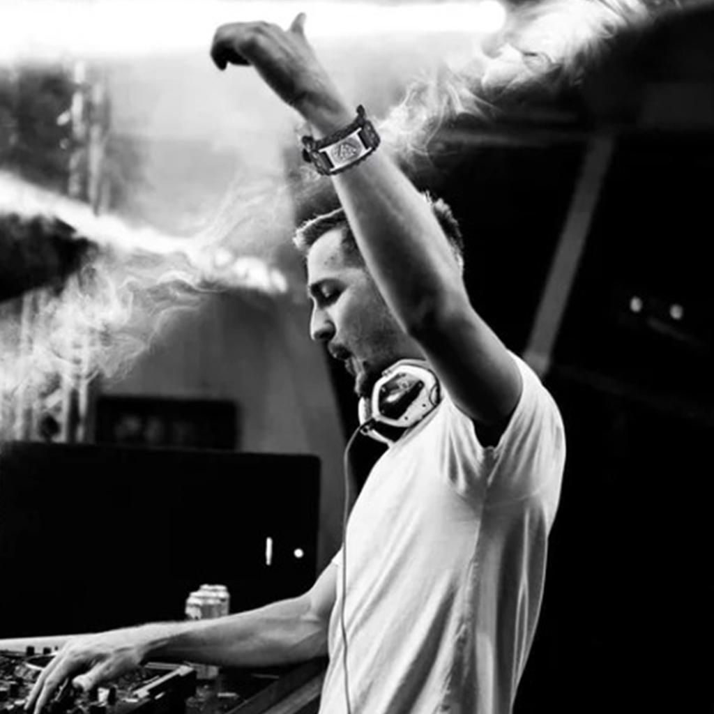 PU Leather Bracelet European Retro Beautiful Black Viking Totem Bracelet for Parties Cosplay