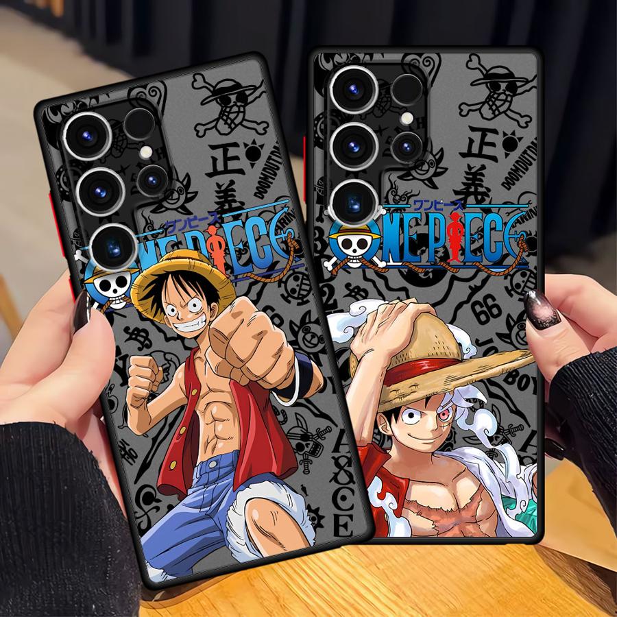 One Piece Luffy Cute Funda Back Phone Cover Case for Samsung Galaxy S24 Plus S23 FE S25 Ultra S21 S20 FE S26 Note 20 Ultra 10+