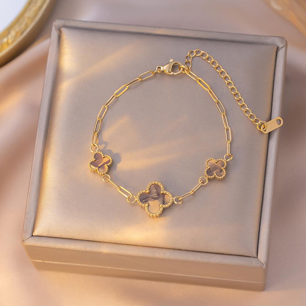 Light Luxury Non-fading Titanium Steel Four-leaf Clover Mother-of-pearl Five-flower Bracelet 18K Internet Celebrity Same Classic Bracelet